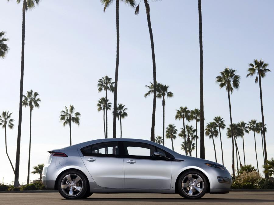  Chevrolet Volt 2010 года  (фото 5 из 16)